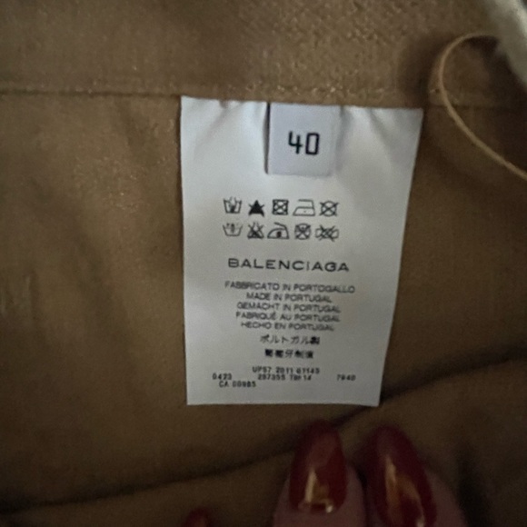 Balenciaga
LINEN CAROT PANTS - Picture 5 of 6